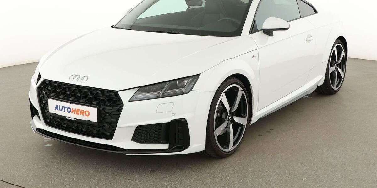 Audi TT 17.676 km 32.990 &euro; Frankfurt am Main 65936