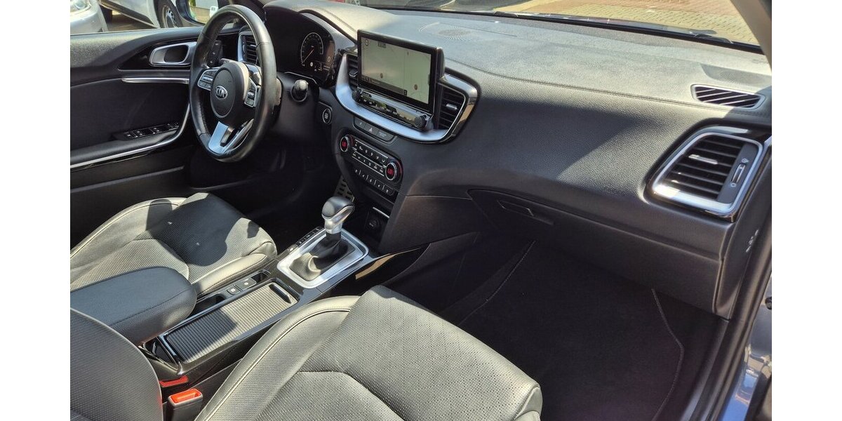 Kia XCeed Platinum Ed.,Kamera,carplay,Pano,Sitzhzg,PDC 80.745 km 17.690 &euro; Rodgau 63110