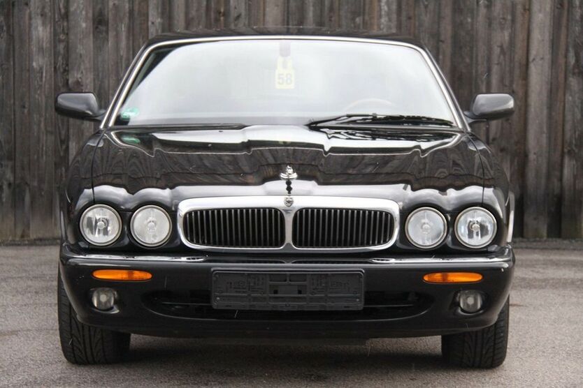Jaguar XJ 168.950 km 19.999 € Heppenheim 64646
