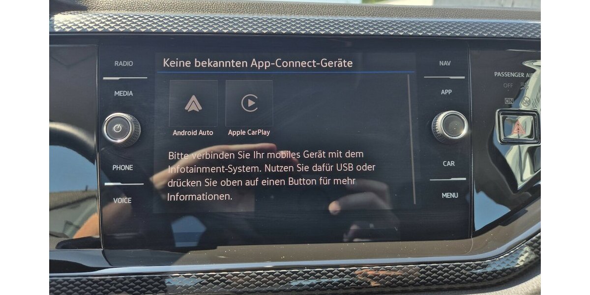 VW Polo 1,0 TSI Life DSG, Klima, LED, PDC, Carplay 17.200 km 18.990 &euro; Rodgau 63110