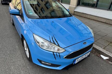 Ford Focus 74.000 km 10.000 &euro; Frankfurt 60313