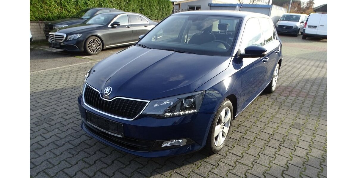 Skoda Fabia 1,2l TSI Style, DSG, Klima, Sitzheizung 44.854 km 12.590 &euro; Rodgau 63110