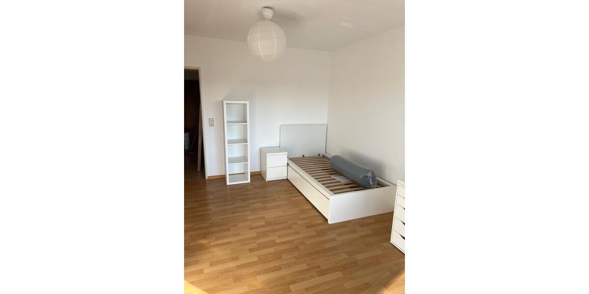 Etagenwohnung Darmstadt Darmstadt-West - 4 Zimmer, 87 m&sup2;, 450&euro; | Angebot:25378043