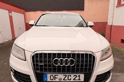 Audi Q5 212.000 km 12.499 &euro; Offenbach 63071