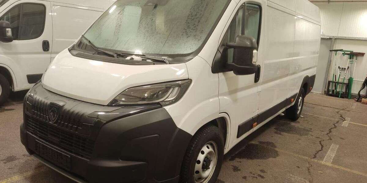 Peugeot Boxer 31.811 km 23.980 &euro; Rüsselsheim 65428