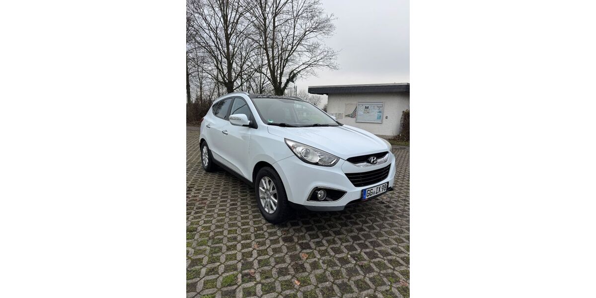 Hyundai ix35 145.500 km 10.500 &euro; Trebur 65468