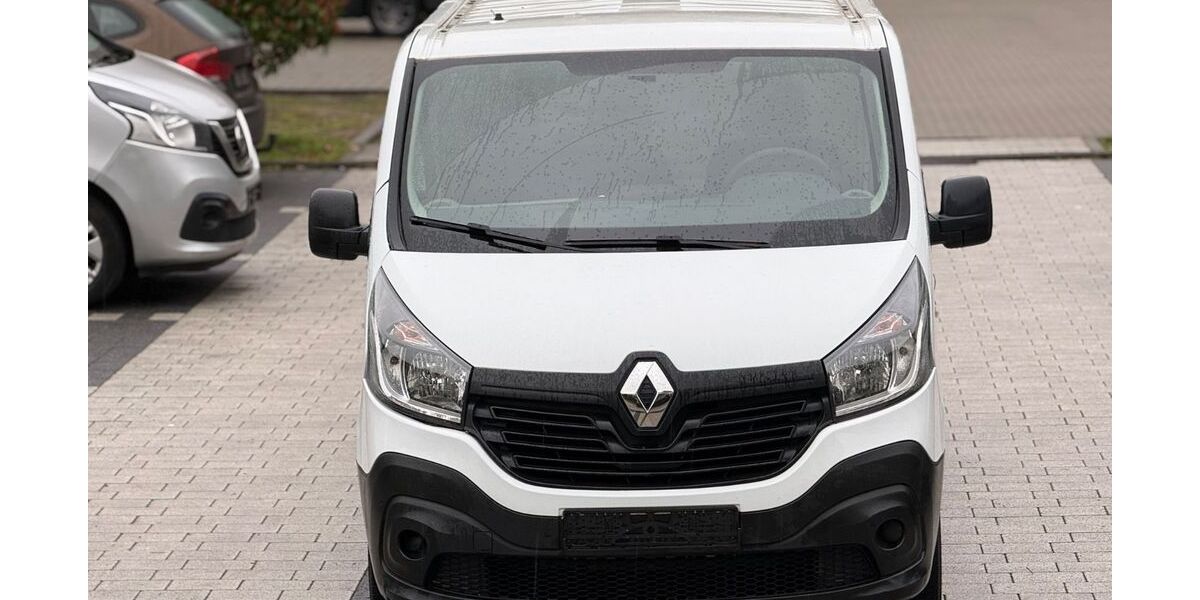Renault Trafic 96.575 km 7.890 &euro; Offenbach am Main 63069