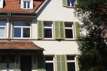 Haus zum Kaufen in Frankfurt am Main 1.180.000 € 196.48 m² 8 zimmer