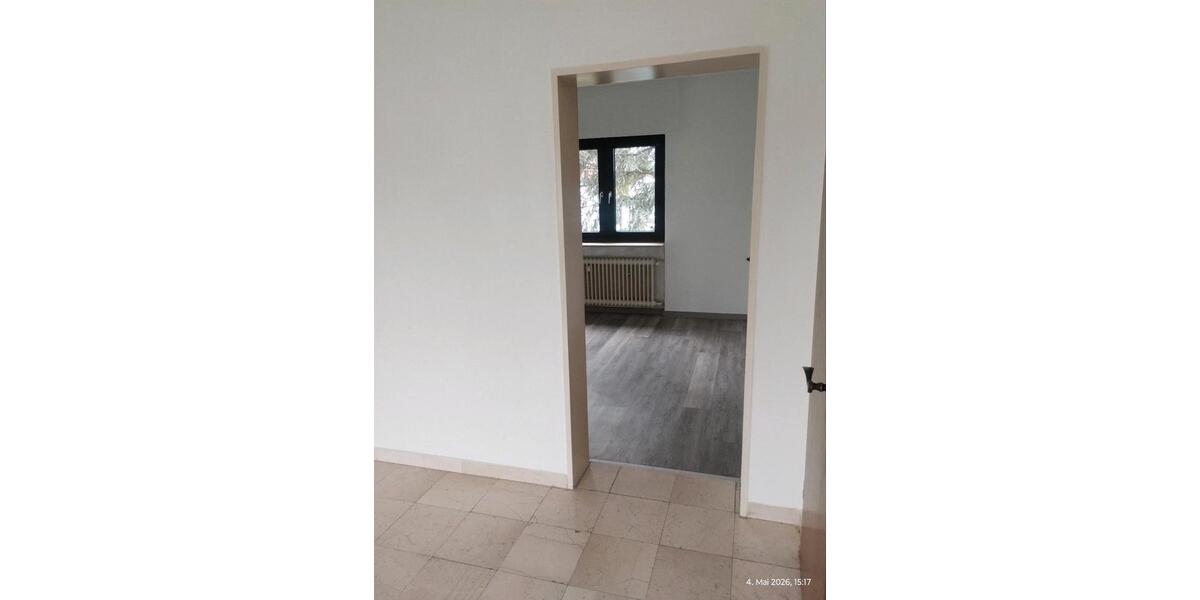 Etagenwohnung Lorsch - 3 Zimmer, 80 m&sup2;, 900&euro; | Angebot:26427176