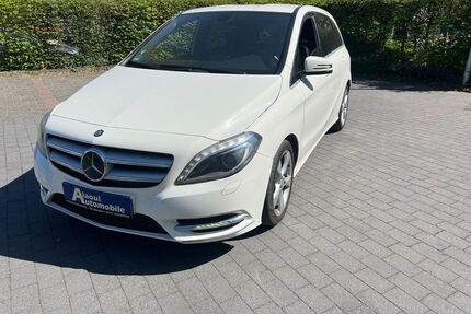 Mercedes B 180