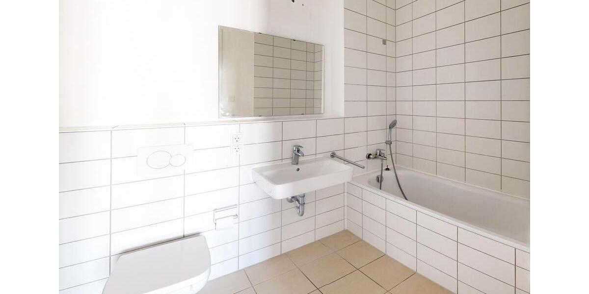 Etagenwohnung Frankfurt am Main Niederrad - 4 Zimmer, 107 m&sup2;, 1.740&euro; | Angebot:25574961