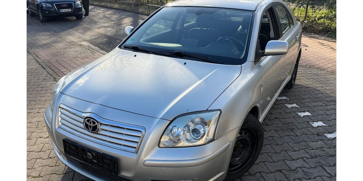 Toyota Avensis 235.200 km 2.800 &euro; Frankfurt am Main 65933