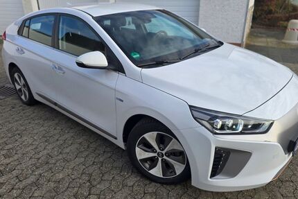 Hyundai IONIQ 118.680 km 10.400 &euro; Darmstadt 64291