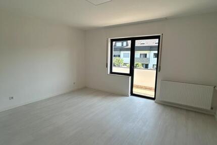 Erstbezug: 4-Zimmer-Wohnung mit Atelier in Offenbach