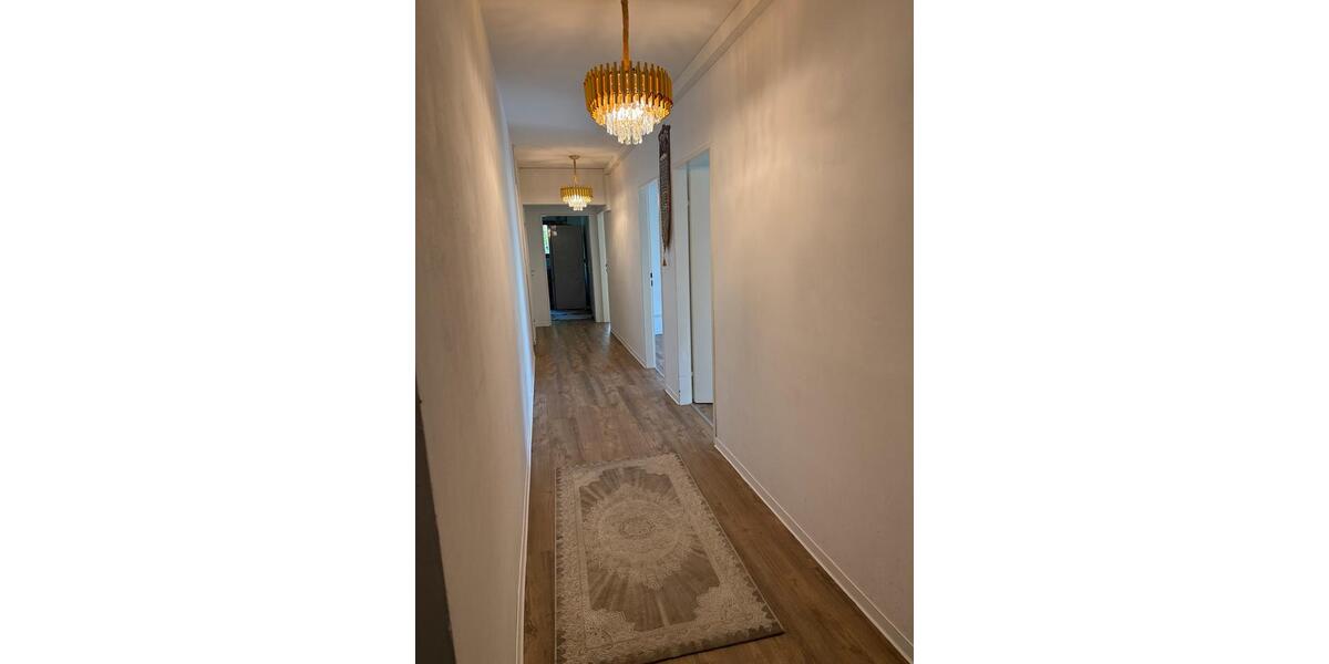 Etagenwohnung Darmstadt Darmstadt-Nord - 3 Zimmer, 81 m&sup2;, 1.300&euro; | Angebot:26268501