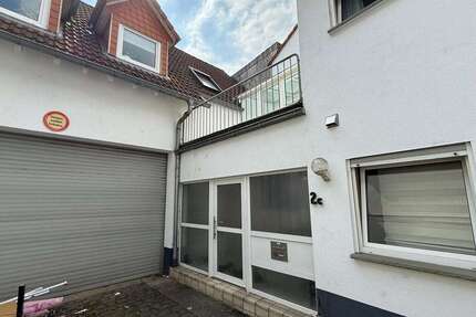 Haus zum Kaufen in Frankfurt 798.000 € 301 m² 10 zimmer