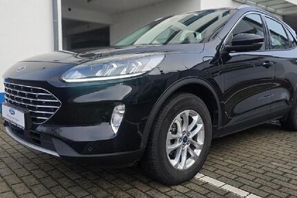 Ford Kuga 37.343 km 23.990 &euro; Rüsselsheim 65428