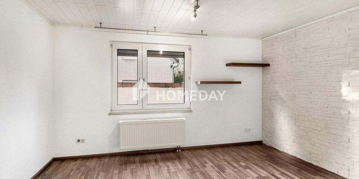 Mehrfamilienhaus, Wohnhaus Frankfurt Griesheim - 8 Zimmer, 175 m&sup2;, 399.000&euro; | Angebot:25389024