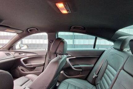 Opel Insignia 246.000 km 5.500 &euro; Büttelborn 64572