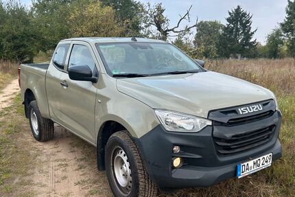 Isuzu D-Max 4.900 km 34.200 &euro; Darmstadt 64287