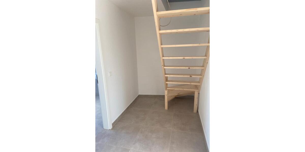 Etagenwohnung Heppenheim (Bergstraße) - 3 Zimmer, 100 m&sup2;, 1.100&euro; | Angebot:26150189