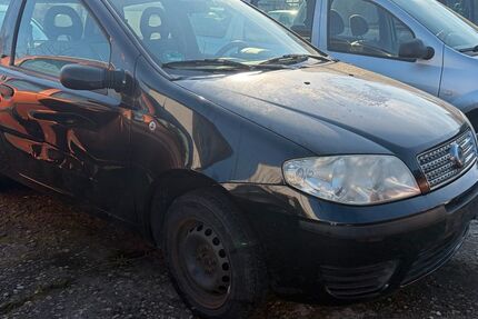 Fiat Punto 90.000 km 2.290 &euro; Egelsbach 63329