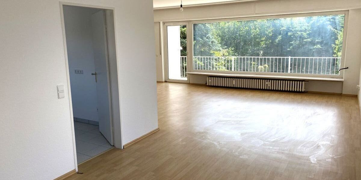 Attraktives großzügiges Zweifamilienhaus im Bauhausstil in Darmstadt-Arheilgen - Zweifamilienhaus Darmstadt-Arheilgen Darmstadt/Vororte | Angebot:25099546