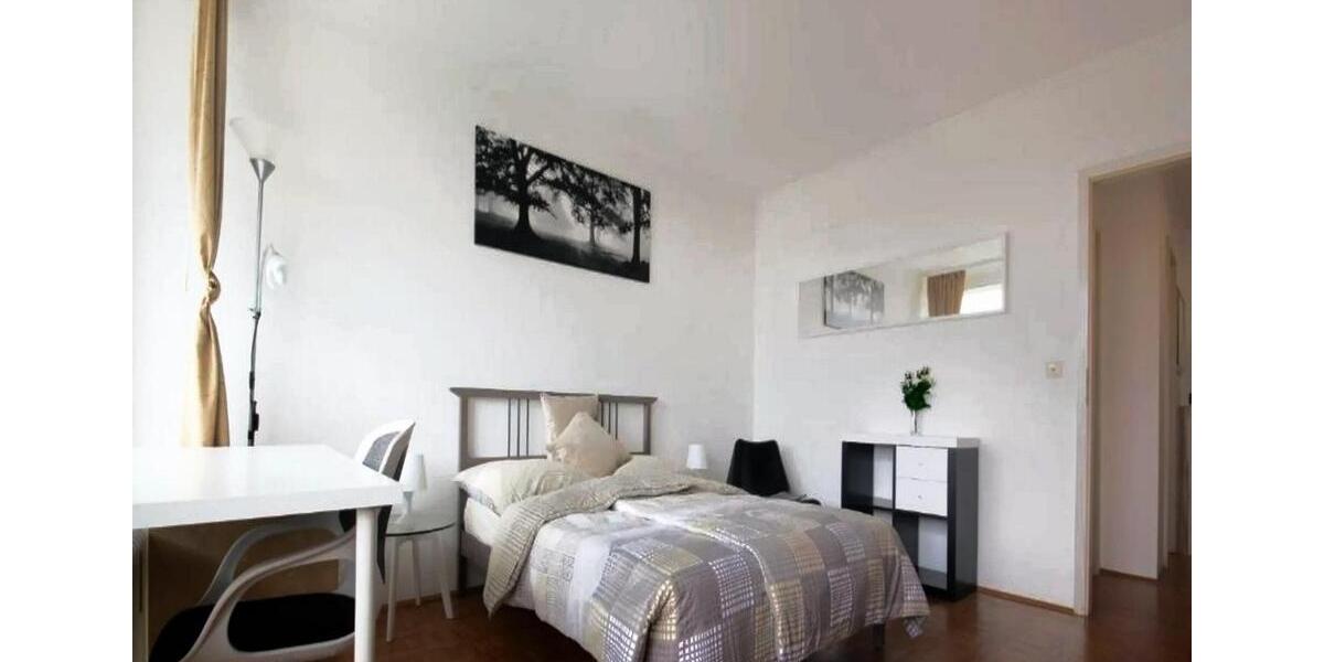 Etagenwohnung Offenbach am Main Hafen - 2 Zimmer, 70 m&sup2;, 860&euro; | Angebot:25382837