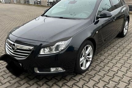 Opel Insignia 263.359 km 3.200 &euro; Frankfurt am Main 65933