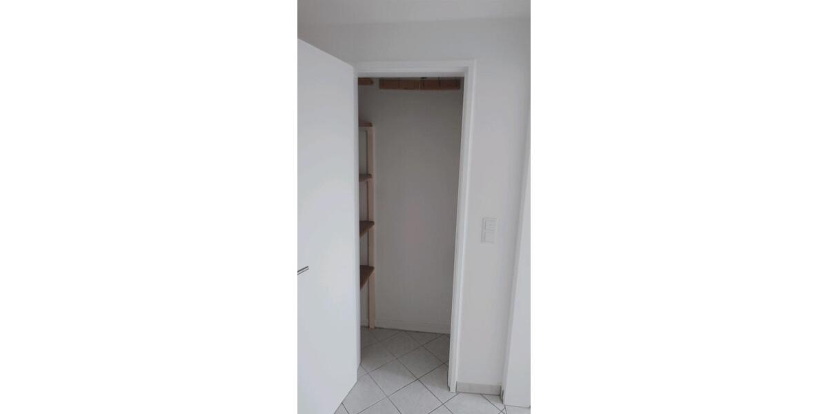 Etagenwohnung Offenbach am Main Buchrain - 2 Zimmer, 55 m&sup2;, 950&euro; | Angebot:25393334