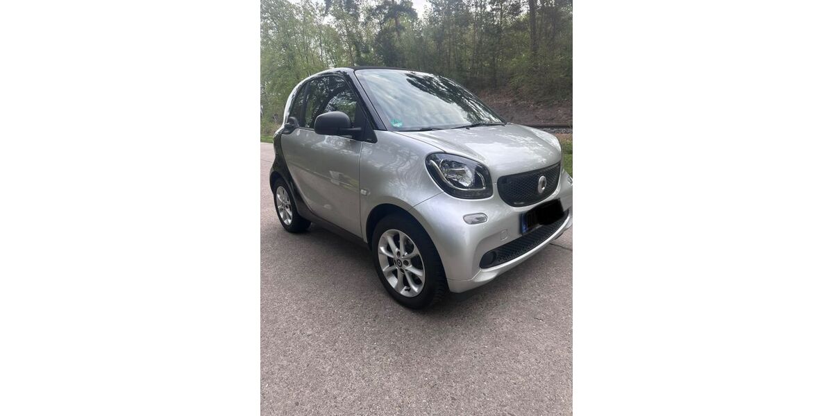 Smart ForTwo 60.000 km 8.999 &euro; Darmstadt 64297