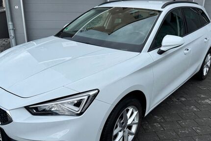 Seat Leon 48.800 km 22.000 &euro; Darmstadt 64293