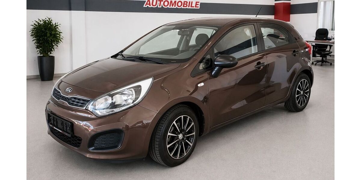 Kia Rio 55.000 km 5.499 &euro; Roßdorf 64380