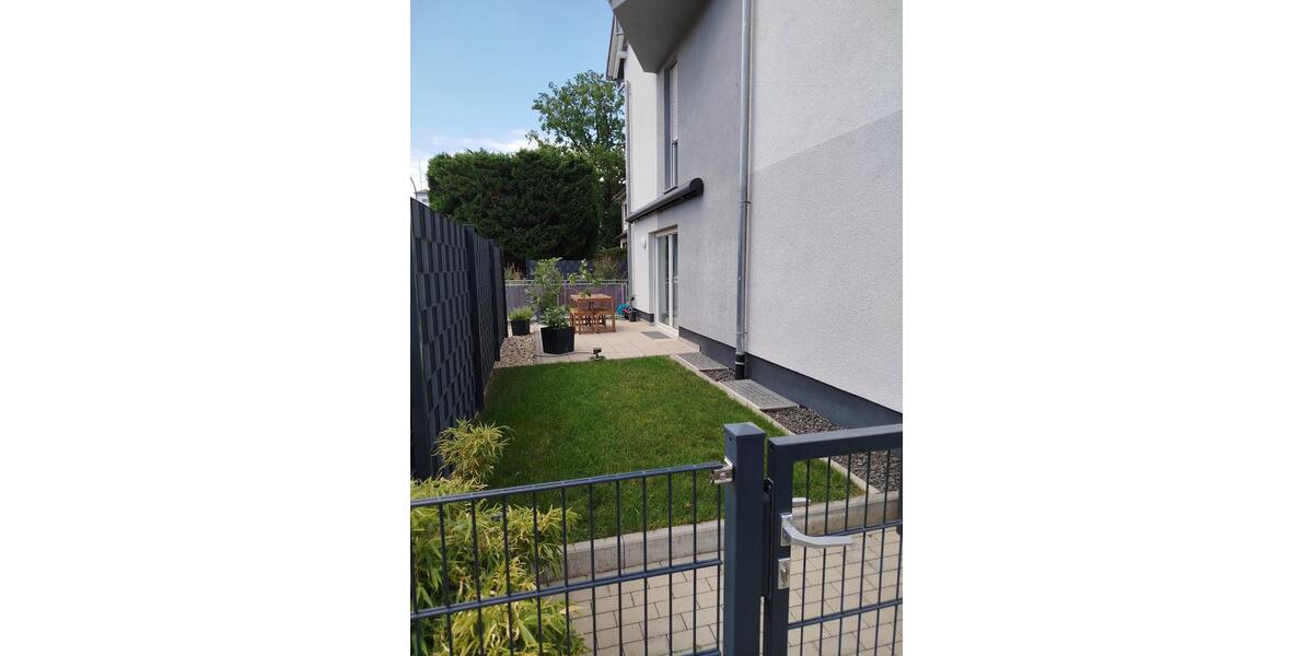 Erdgeschoßwohnung Obertshausen - 3 Zimmer, 91 m&sup2;, 1.650&euro; | Angebot:27630755