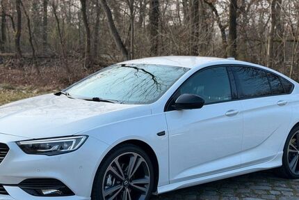 Opel Insignia 118.000 km 16.500 &euro; Rodgau 63110