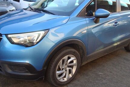 Opel Crossland (X) 62.700 km 11.799 &euro; Lorsch 64653