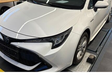 Toyota Corolla 103.000 km 18.690 &euro; Bensheim 64625