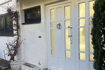 Haus Mainz Finthen - 4 Zimmer, 150 m&sup2;, 2.800&euro; | Angebot:26223434