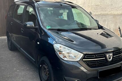 Dacia Lodgy 155.500 km 5.750 &euro; Hochheim 65239