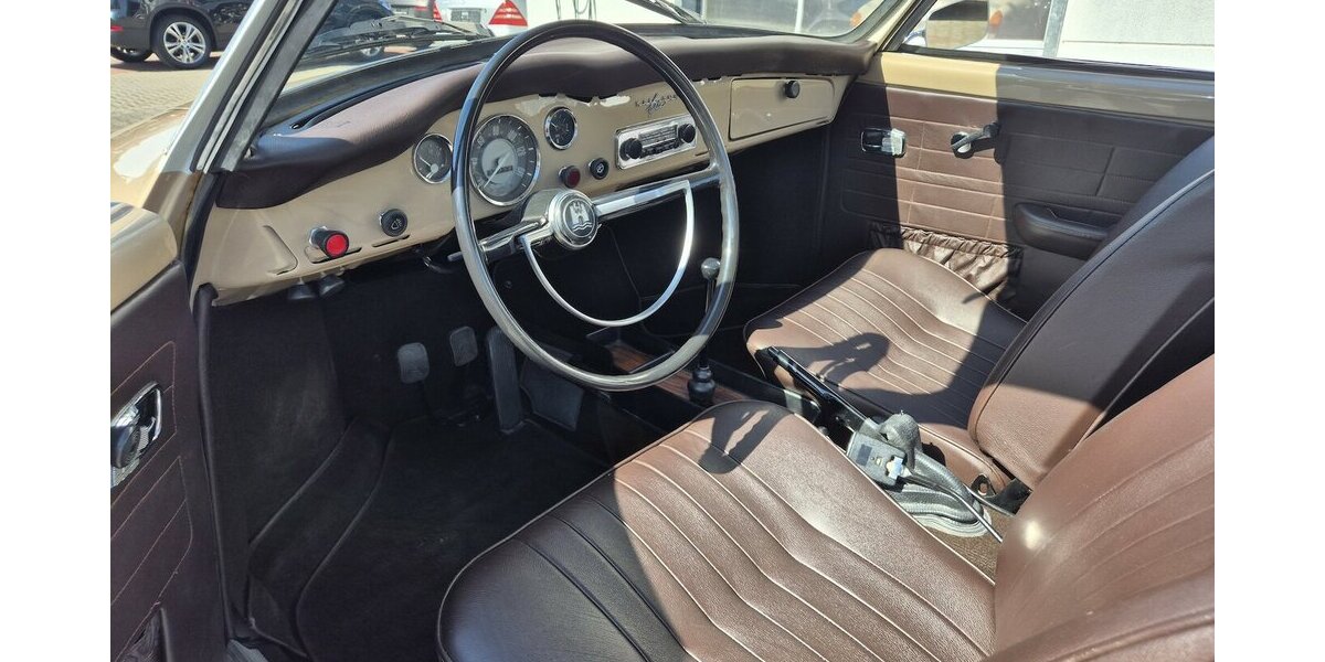 VW Karmann Ghia Coupe schönes restauriertes Coupe 98.097 km 27.890 &euro; Rodgau 63110