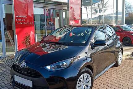 Toyota Yaris 54.605 km 17.490 &euro; Brensbach 64395