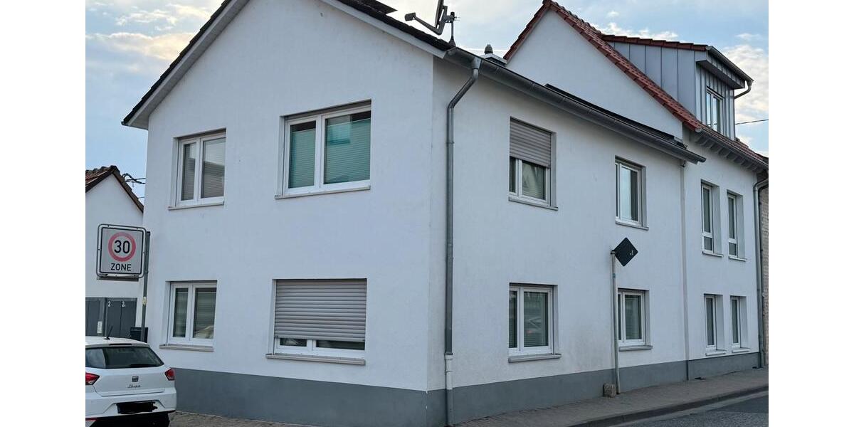 Etagenwohnung Flörsheim am Main - 5 Zimmer, 120 m&sup2;, 1.380&euro; | Angebot:25440023