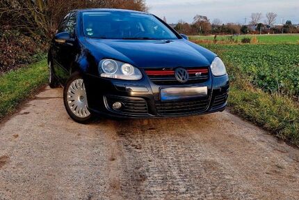VW Golf 227.600 km 5.000 &euro; Kriftel 65830