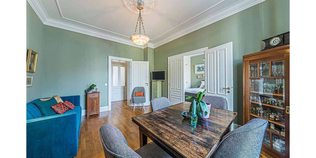 Etagenwohnung Frankfurt am Main Sachsenhausen - 2 Zimmer, 56 m&sup2;, 2.090&euro; | Angebot:26824536