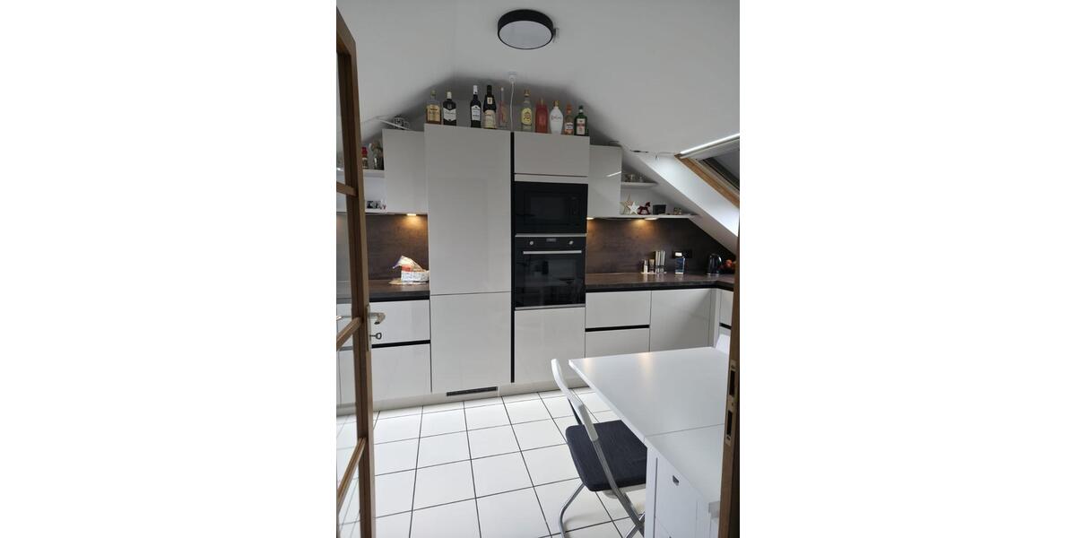 Provisionsfrei: 3-Zimmer - Wohnung mit Loggia & Waldblick 3 zimmer