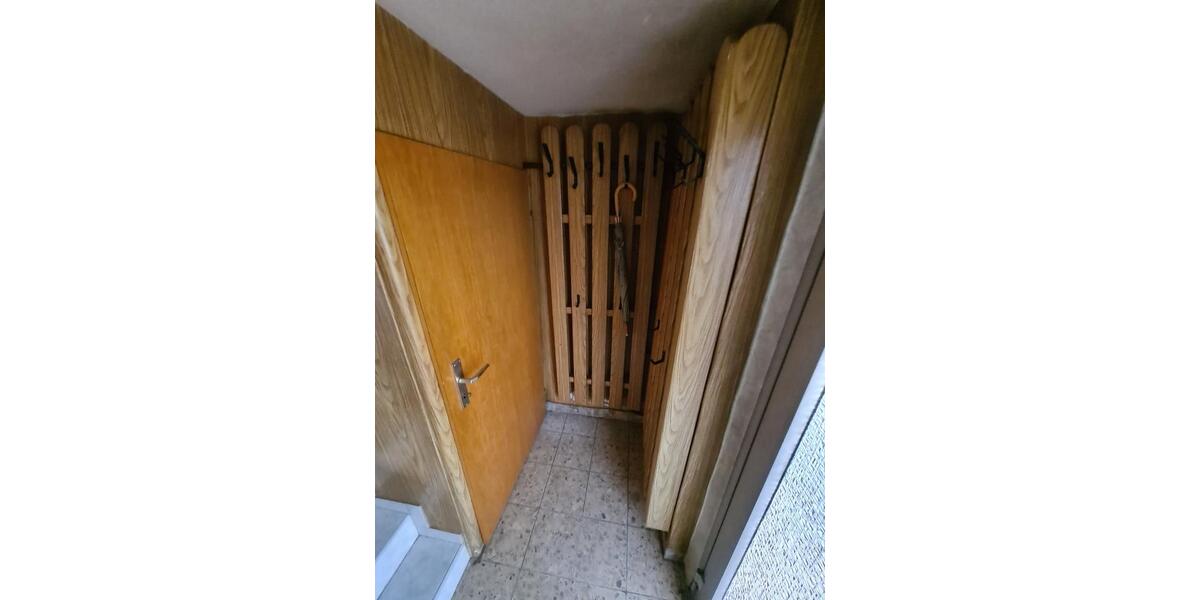 Einfamilienhaus Breuberg - 7 Zimmer, 150 m&sup2;, 290.000&euro; | Angebot:27115150