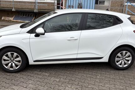 Renault Clio 193.525 km 5.950 &euro; Frankfurt am Main 60389