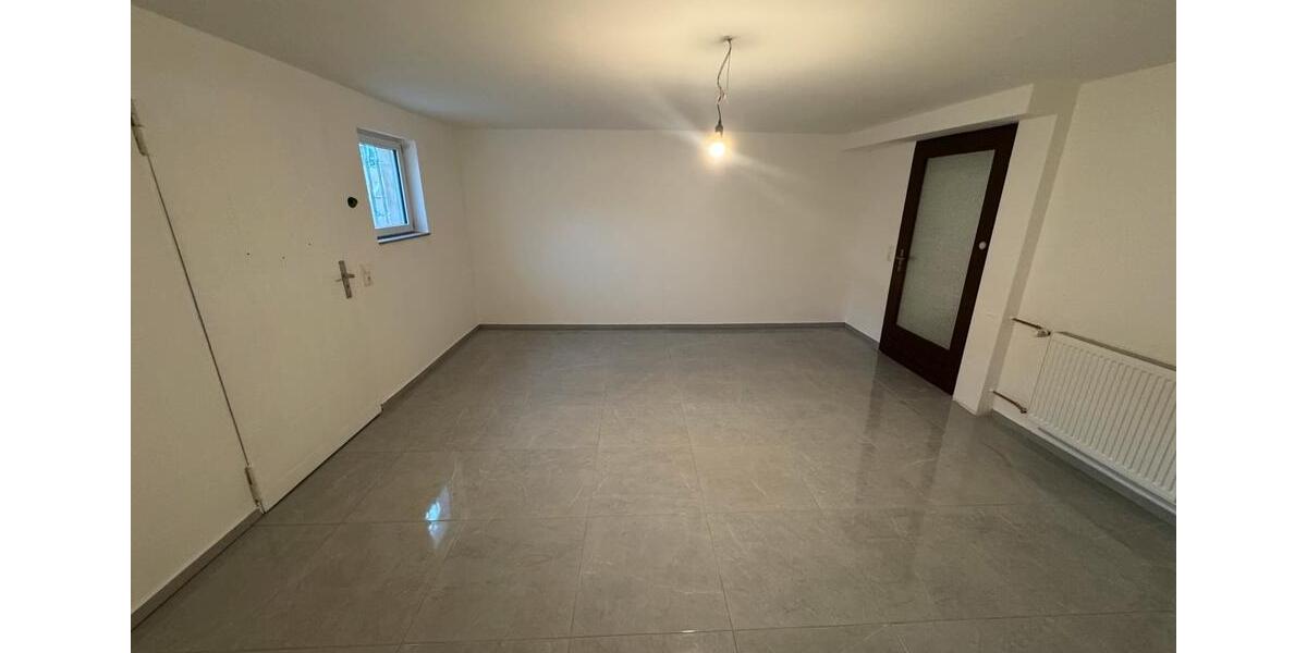 Etagenwohnung Weiterstadt - 2 Zimmer, 70 m&sup2;, 1.000&euro; | Angebot:26406475