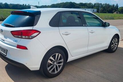 Hyundai i30 70.000 km 12.900 &euro; Lorsch 64653