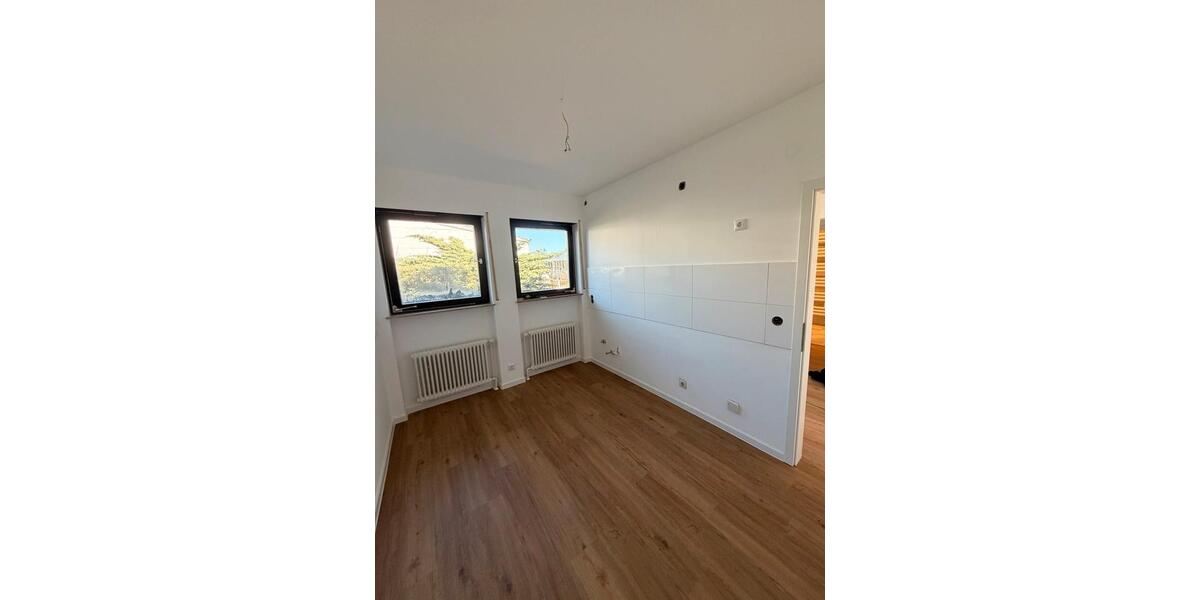 Bungalow Langen (Hessen) - 4 Zimmer, 140 m&sup2;, 2.200&euro; | Angebot:26412462